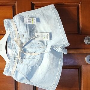 Kensie High Rise Short Size 4/27